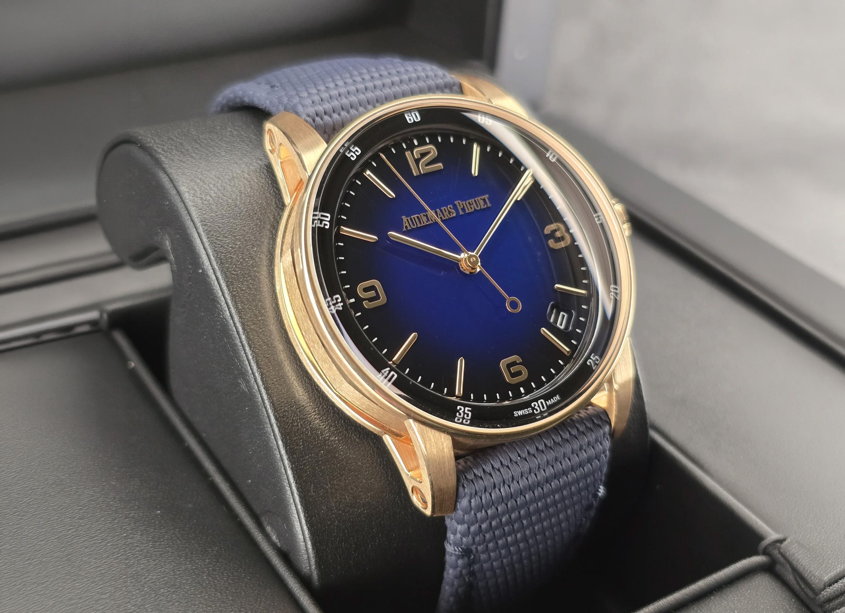 Audemars Piguet Code Smoke Blue Watch Ref 11.59 15210OR Full Set