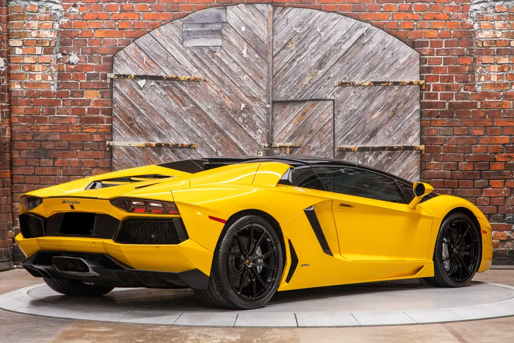 10k-Mile 2015 Lamborghini Aventador LP 700-4 Roadster — Sold