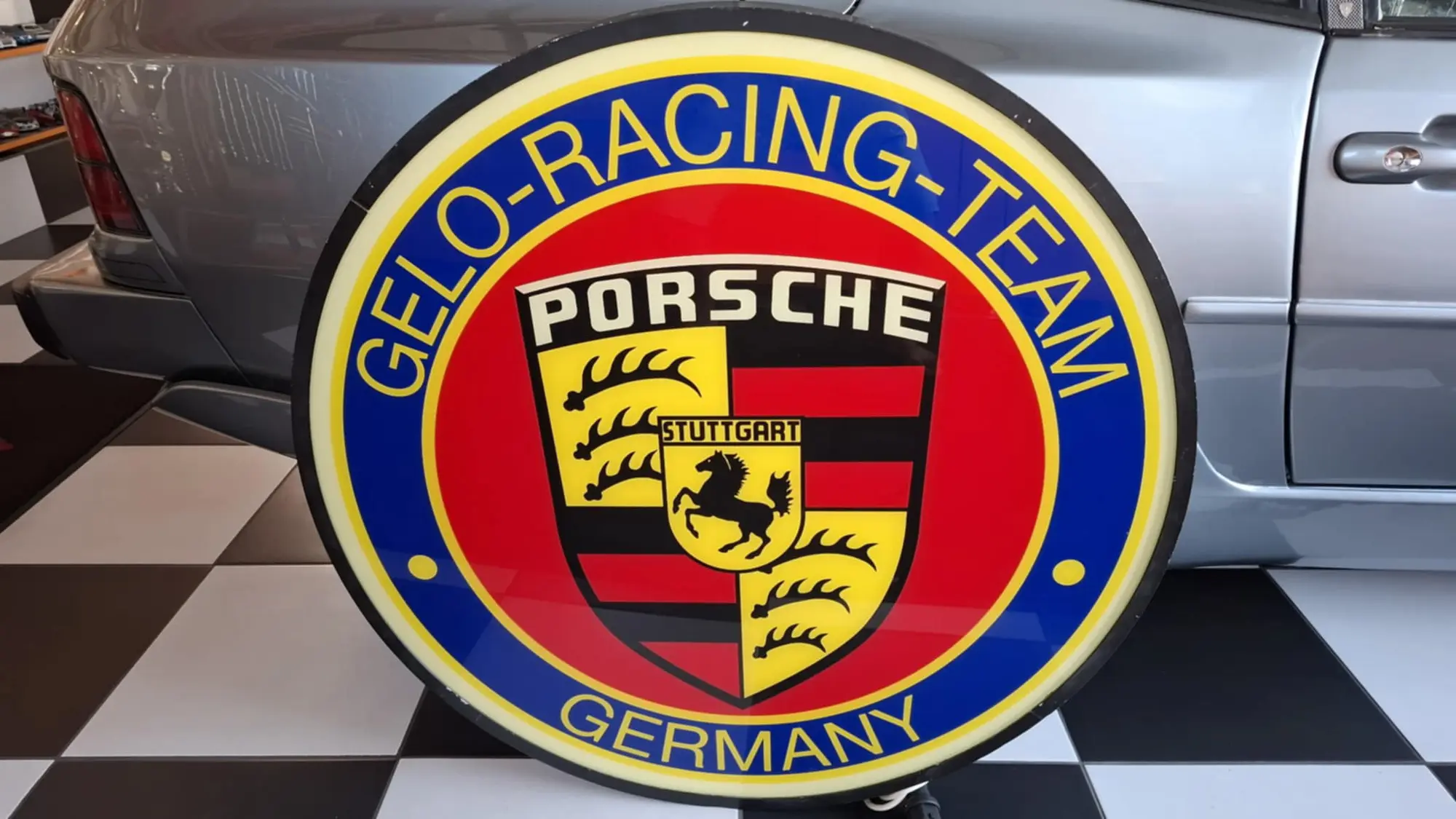 カンパニョーロ　ロゴプレート No Reserve Illuminated Porsche Gelo Racing Team Sign — Sold