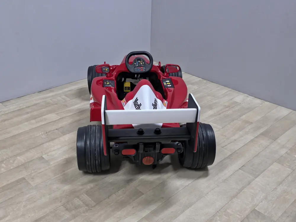 【MICHAEL SCHUMACHER COLLECTION】 GOKART No Reserve TT Toys Ferrari F1 2002 Michael Schumacher Replica Go Kart