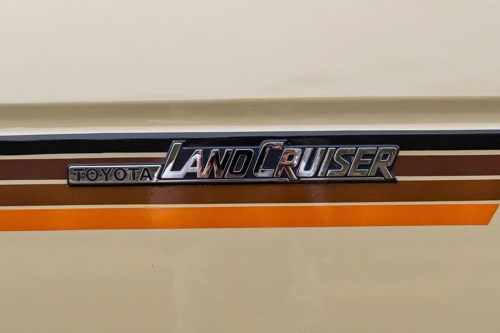 1983 Toyota Land Cruiser FJ60 5-Speed — Sold | PCARMARKET