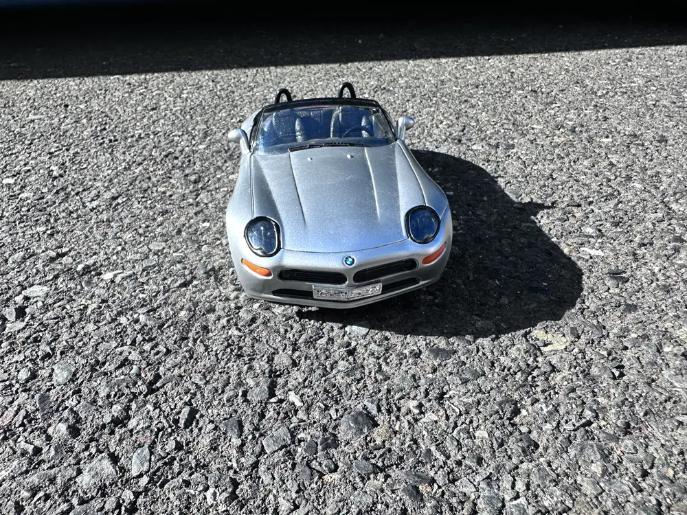 BMW Z8 Memorabilia, Accessories, Owners Manuals and Launch Kit — Sold