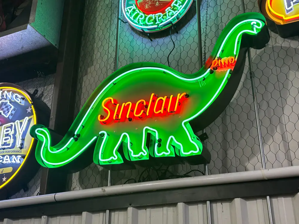 Sinclair Dino Neon Sign — Auction Ended | PCARMARKET