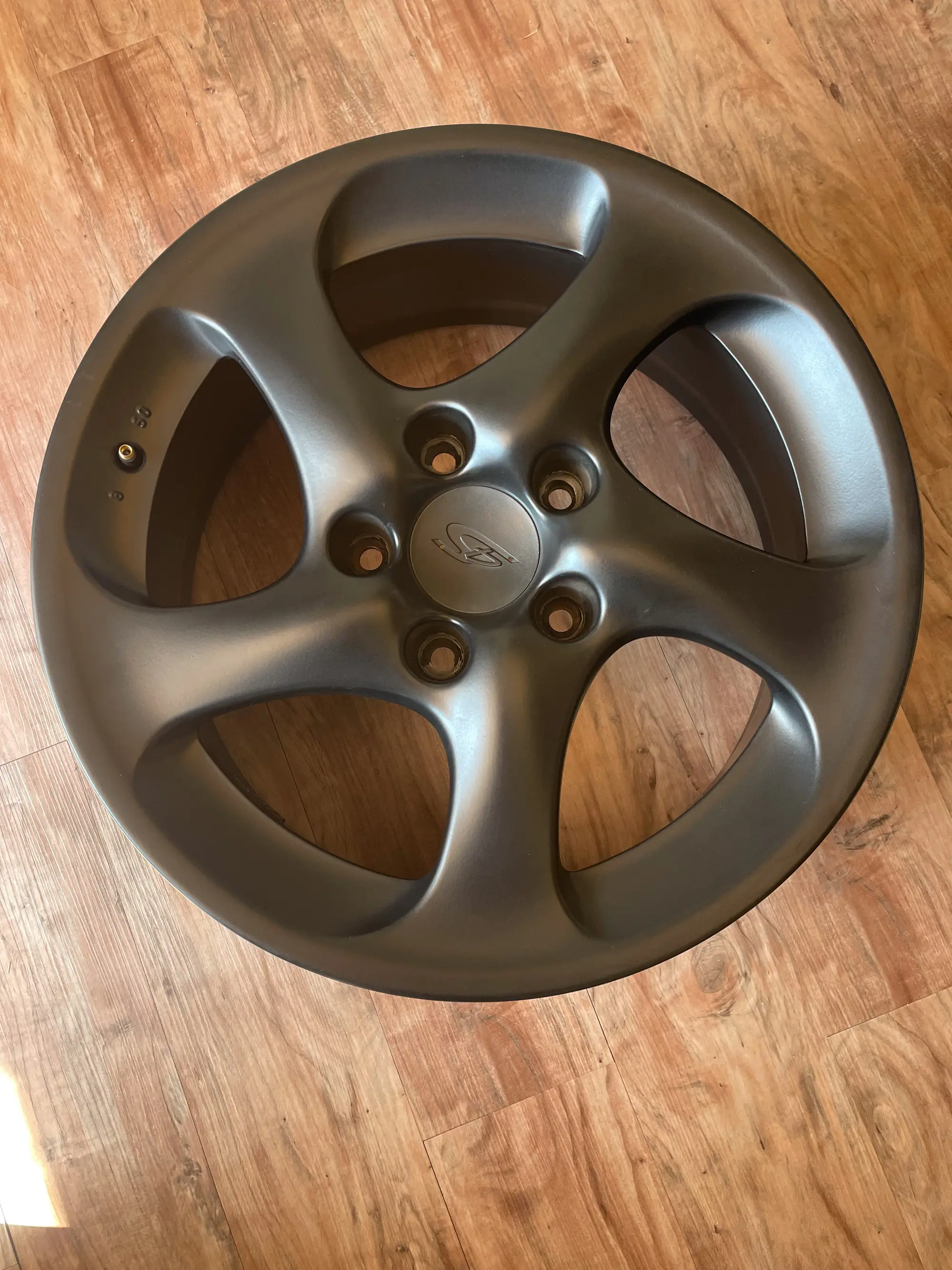 No Reserve 18