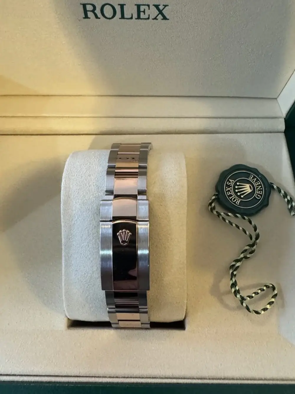 2025 Rolex Datejust Wimbledon Two Tone 41mm Watch Full Set ref. 126331