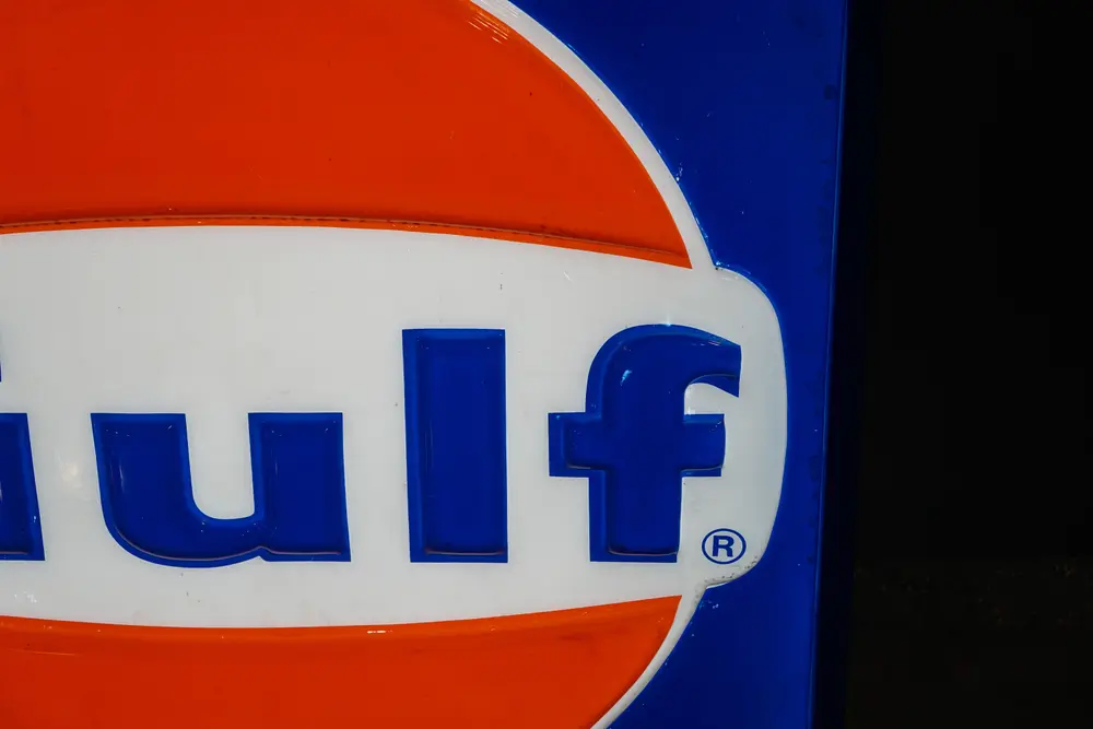 Illuminated 1960S Gulf Oil Sign (48
