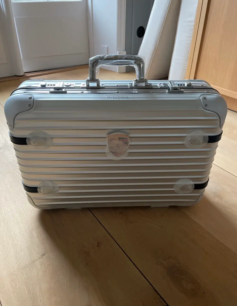 Limited Edition RIMOWA X PORSCHE Hand-Carry Case Pepita #829/911