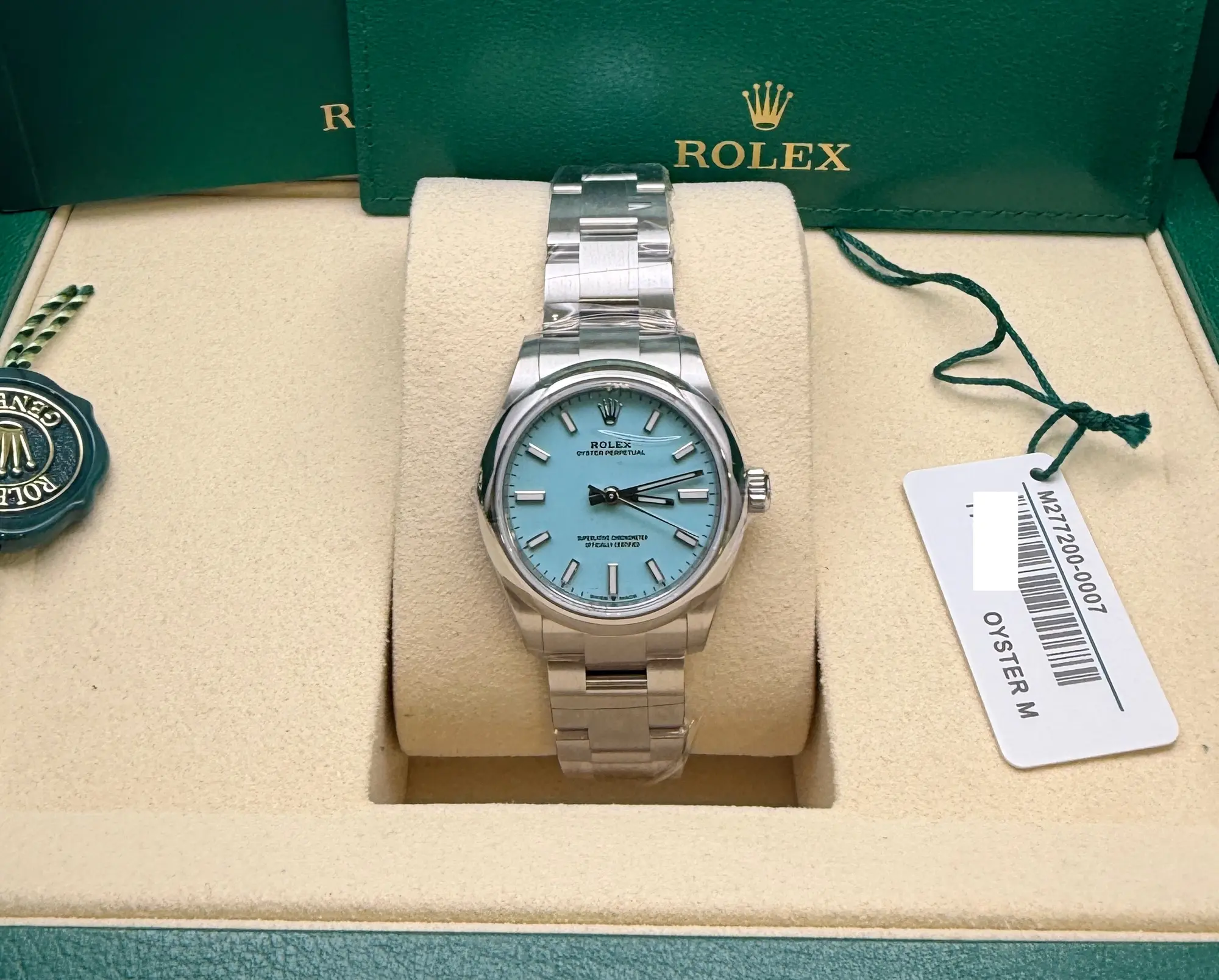 【週末限定値下げ】ROLEX OYSTER COSMOGRAPH 掛時計 2026 Rolex Oyster Perpetual Watch Ref. 277200 Full Set Auction