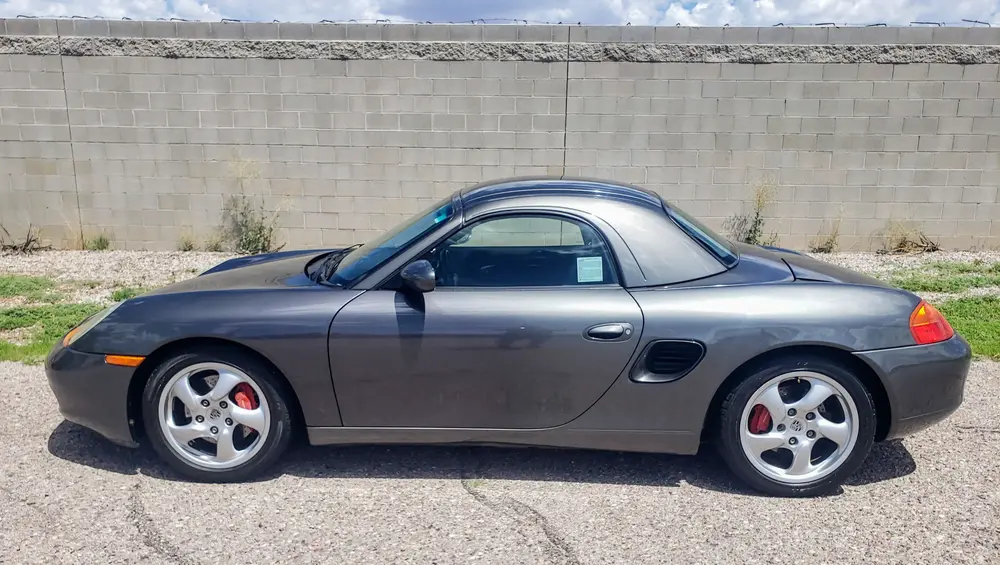 NO RESERVE 2001 Porsche 986 Boxster S Automatic — Sold | PCARMARKET