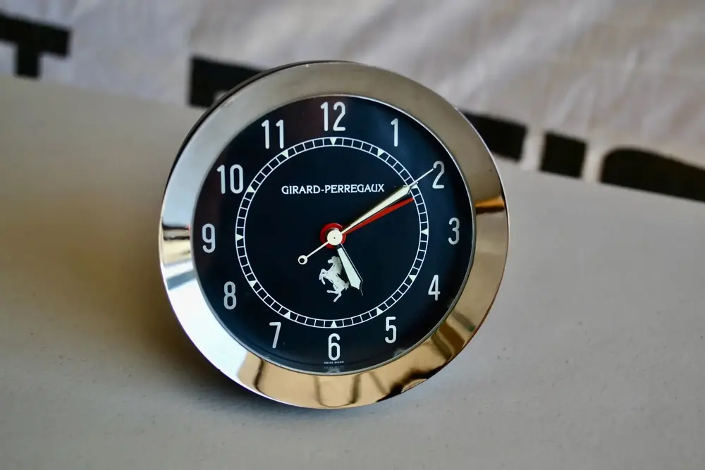 Girard-Perregaux for Ferrari 置時計 Ferrari Limited Edition Desk Clock — Sold | PCARMARKET