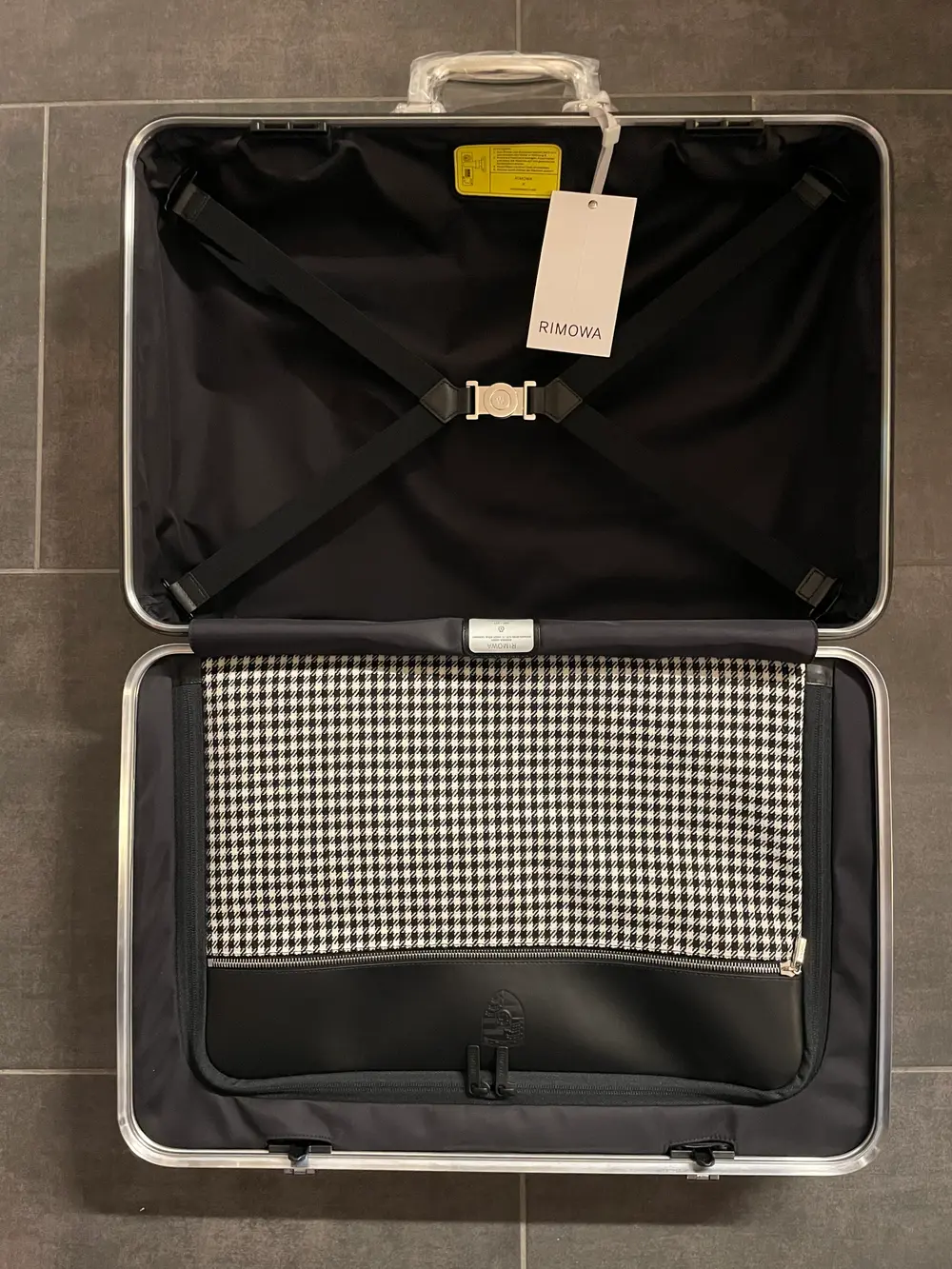 Limited Edition RIMOWA X PORSCHE Hand-Carry Case Pepita #366/911