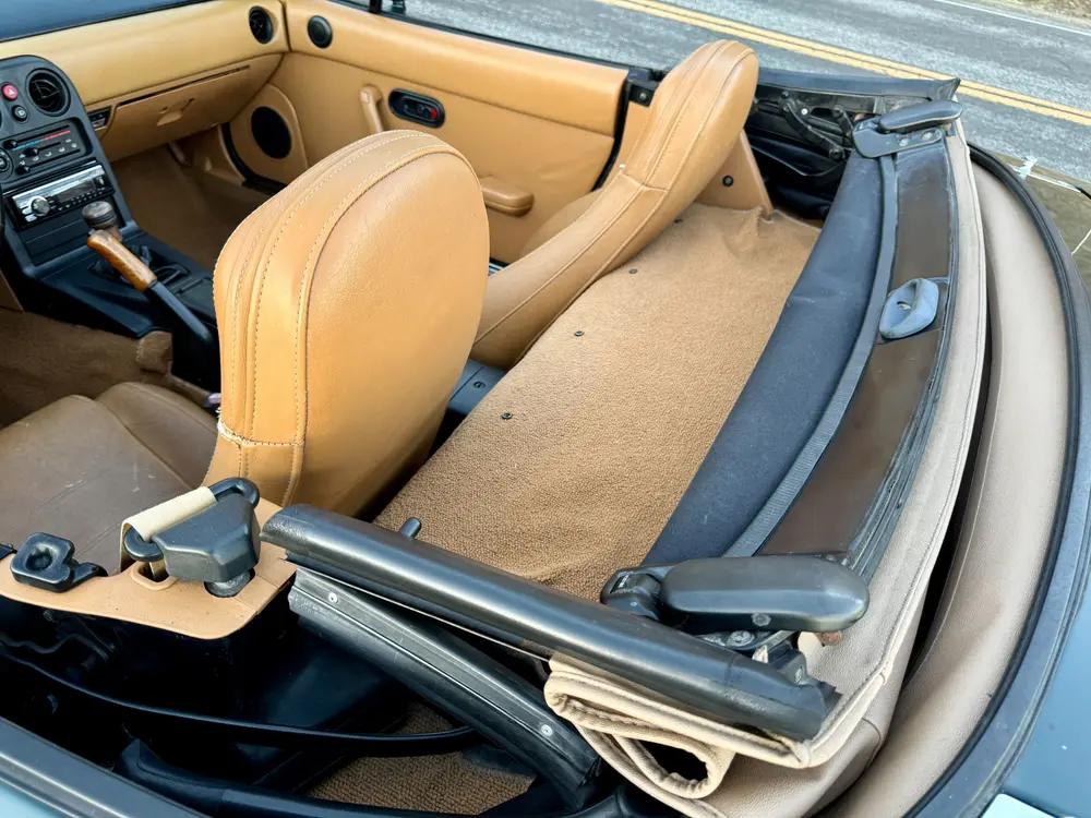 NO RESERVE 1991 Mazda MX-5 Miata Special Edition 1.8L — Sold