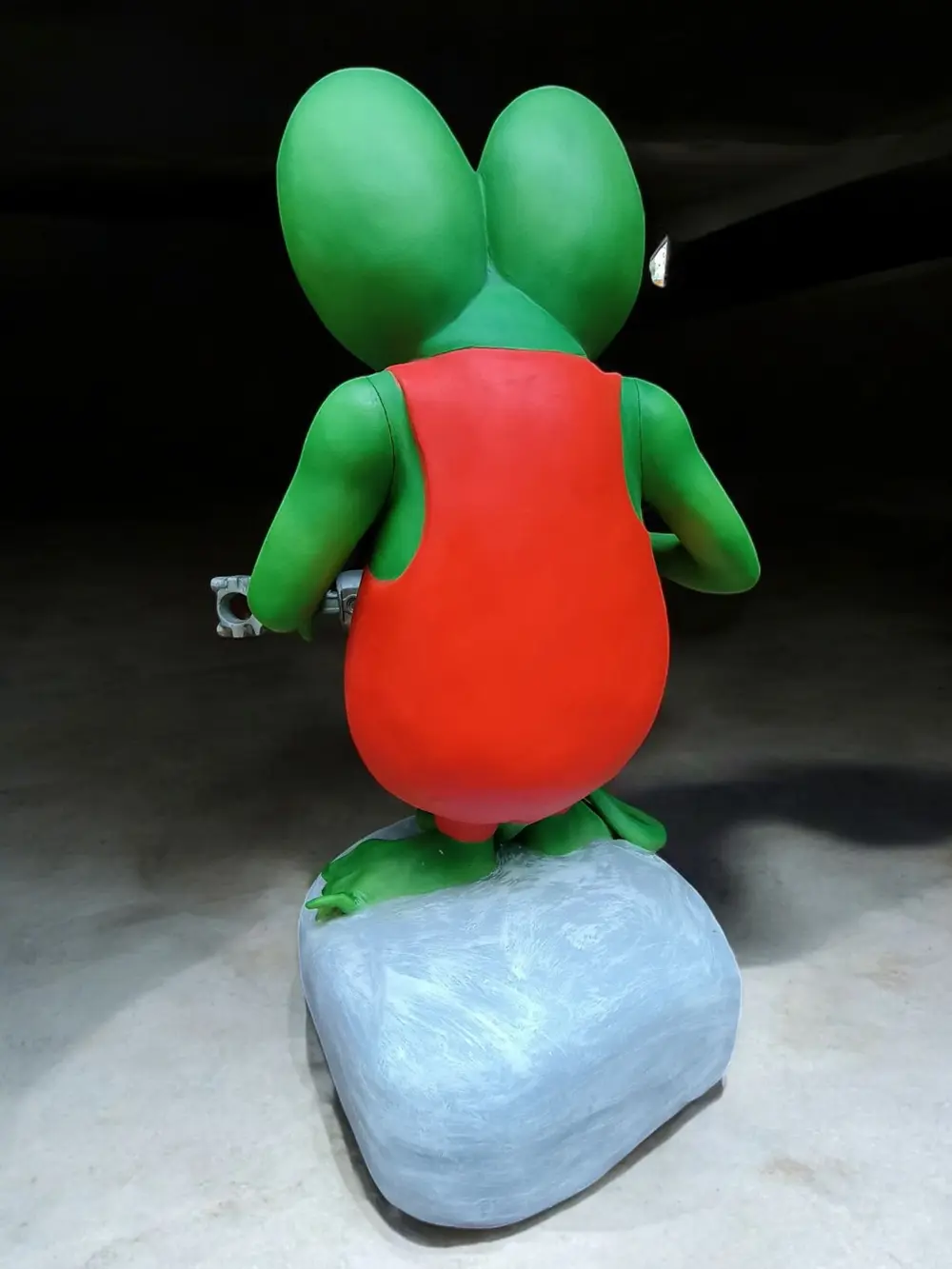 Rat Fink Statue — Sold | PCARMARKET