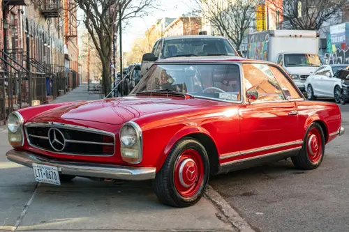 1965 Mercedes-Benz 230SL 4-Speed