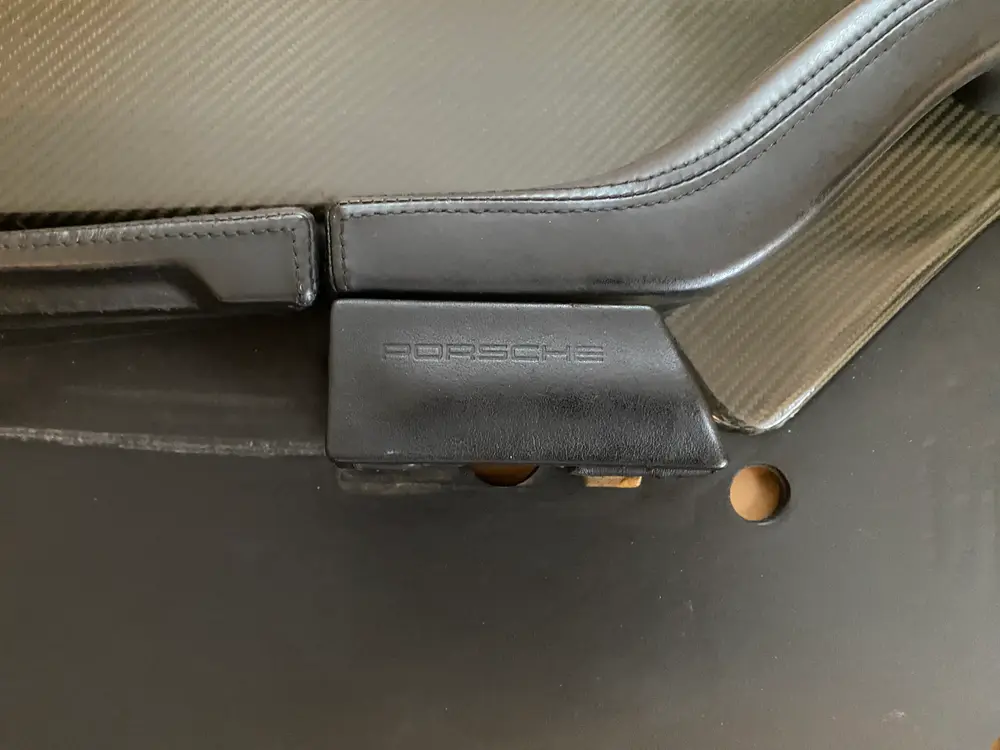 Porsche 993 x57 Carbon Door Panels with Hifi Nokia Leather