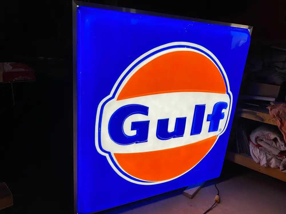 Illuminated Vintage Gulf sign — Auction Ended | PCARMARKET