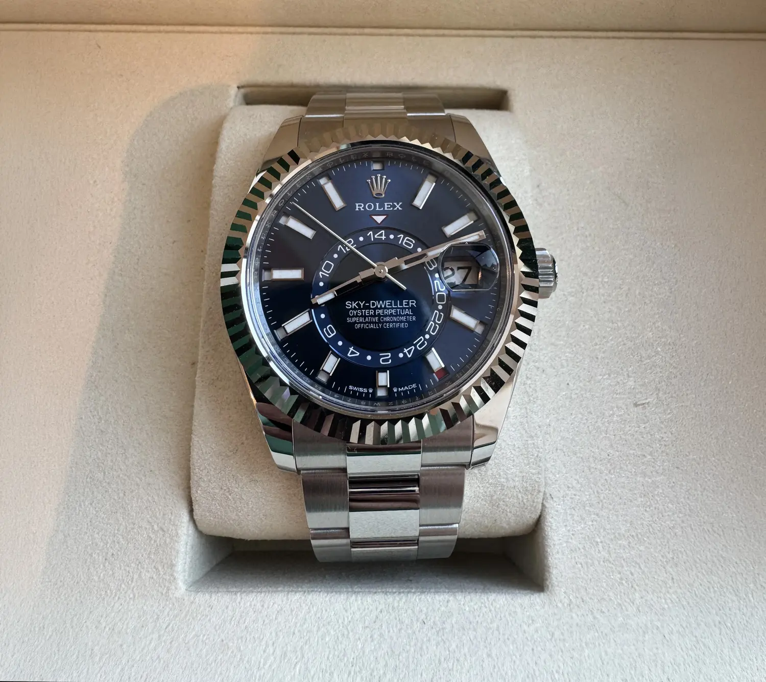 NEW 2026 Rolex Sky-Dweller 42MM Blue Dial Oyster Bracelet Watch