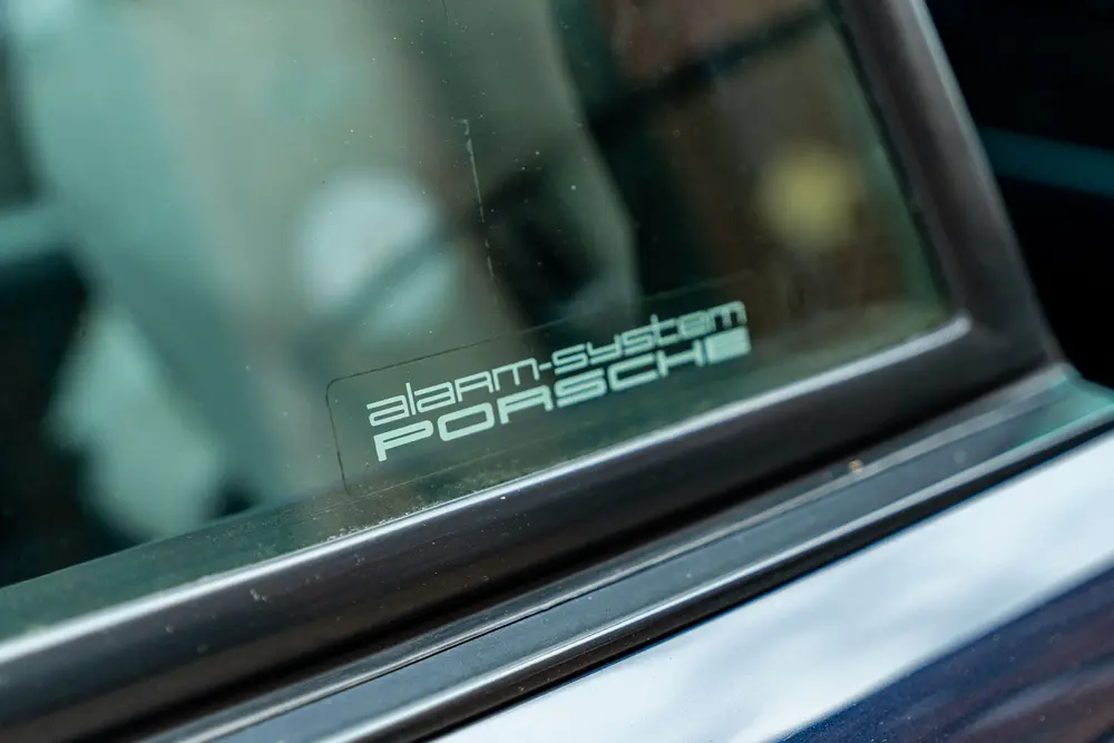 Modified 1995 Porsche 993 Carrera Coupe 6-Speed — Auction Ended