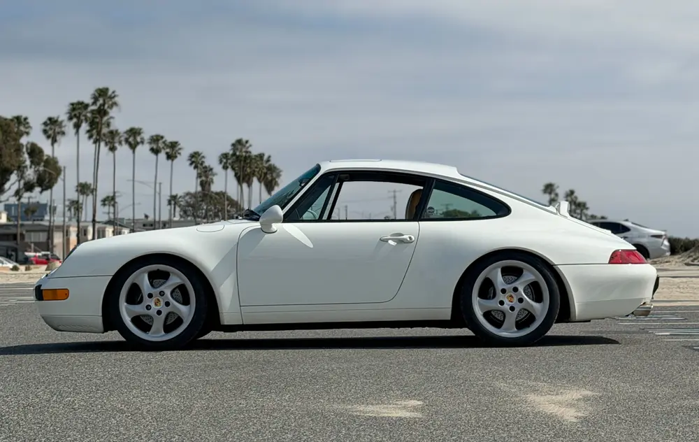 1995 Porsche 993 Carrera Coupe 6-Speed — Sold | PCARMARKET