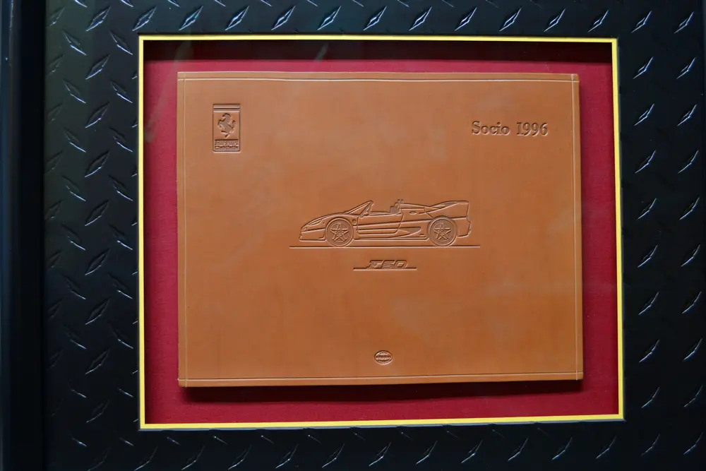 NO RESERVE FERRARI F50 CLUB ITALIA PLAQUE BY SCHEDONI — Sold