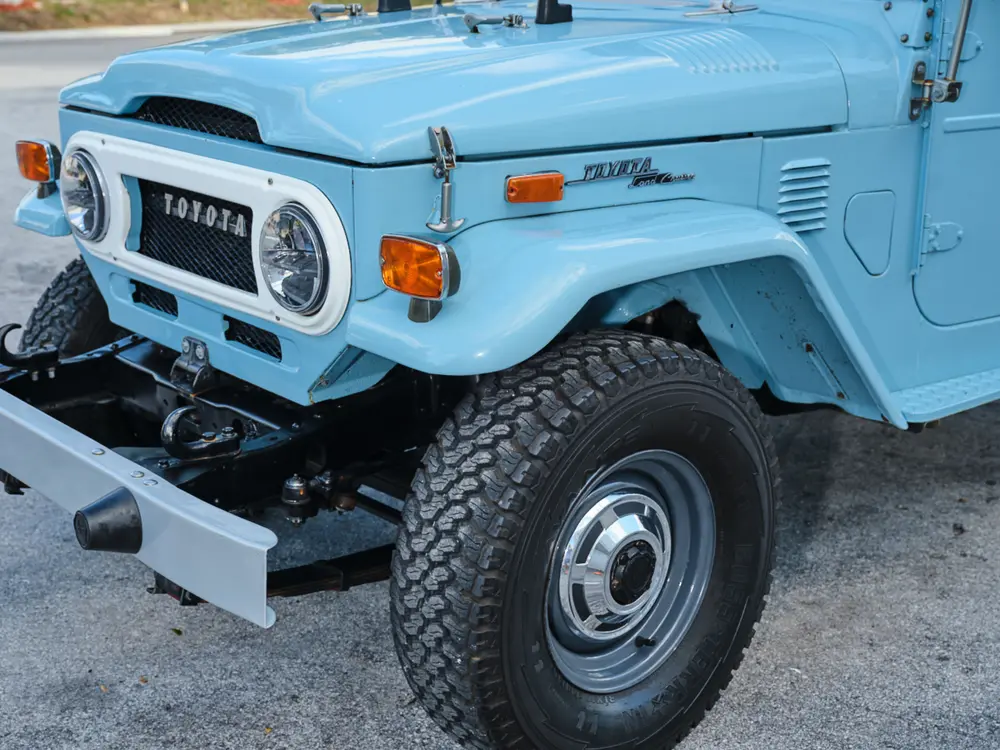 1974 Toyota FJ40 Land Cruiser 4-Speed — Auction Ended | PCARMARKET