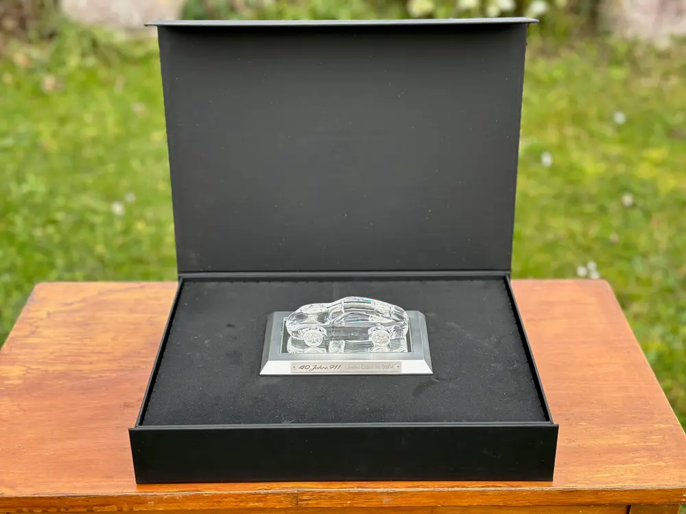 No Reserve Porsche Design Drivers Selection 1:43 Swarovski Limited