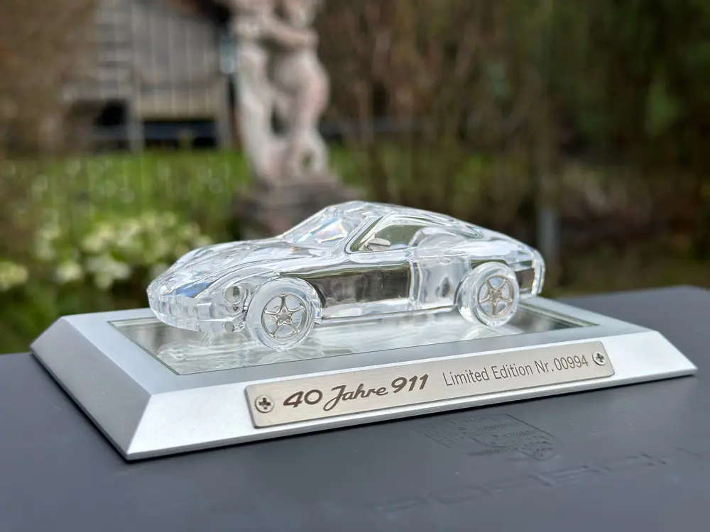 No Reserve Porsche Design Drivers Selection 1:43 Swarovski Limited