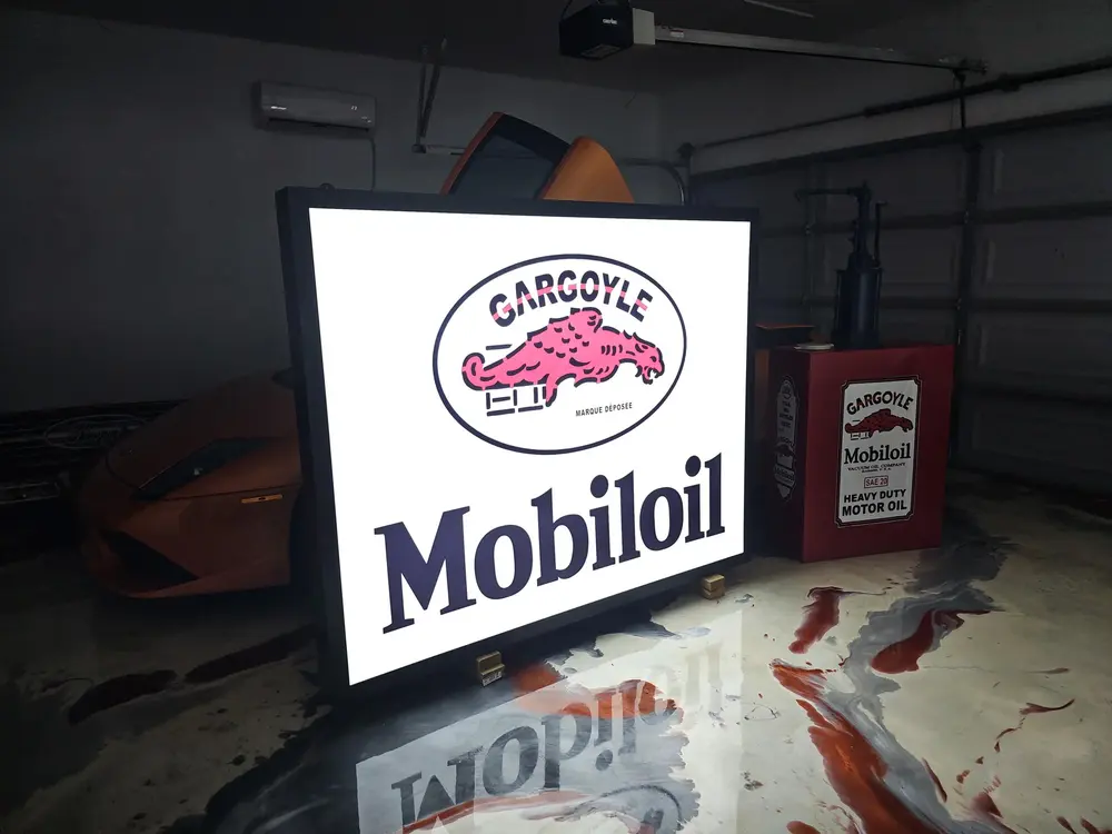 Original 1940's Fully Restored Oil Pump & Mobil LED Sign