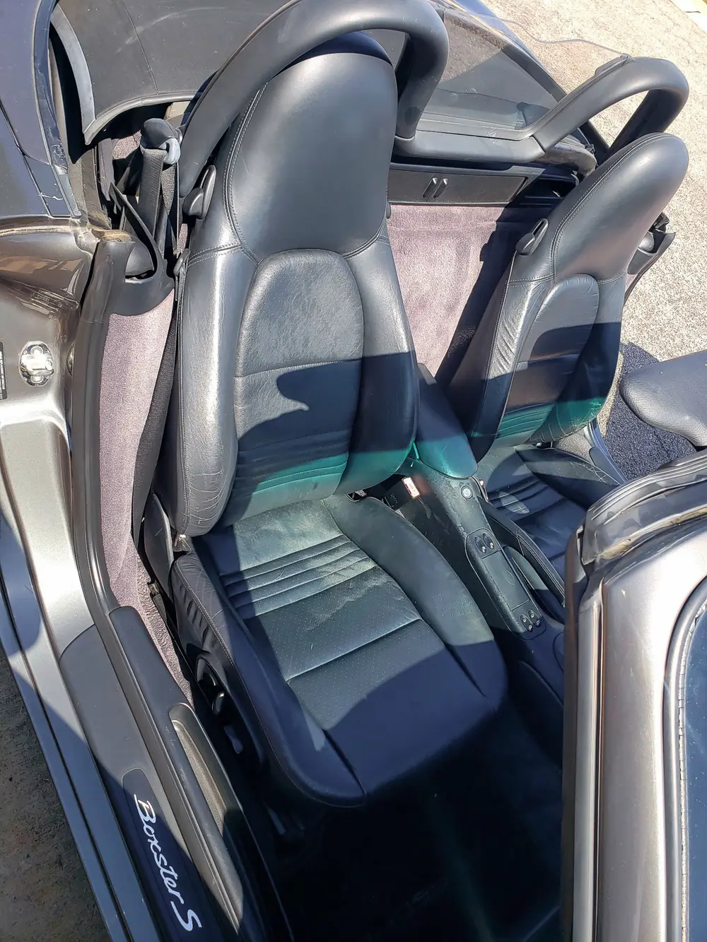 NO RESERVE 2001 Porsche 986 Boxster S Automatic — Sold | PCARMARKET