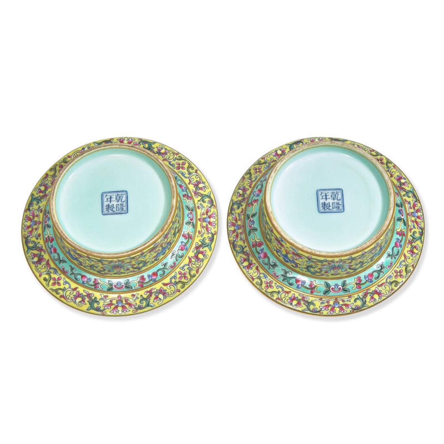 A Pair of Chinese Yellow Ground Famille Rose Porcelain Covered Spittoons 黃地粉彩唾盂一對
