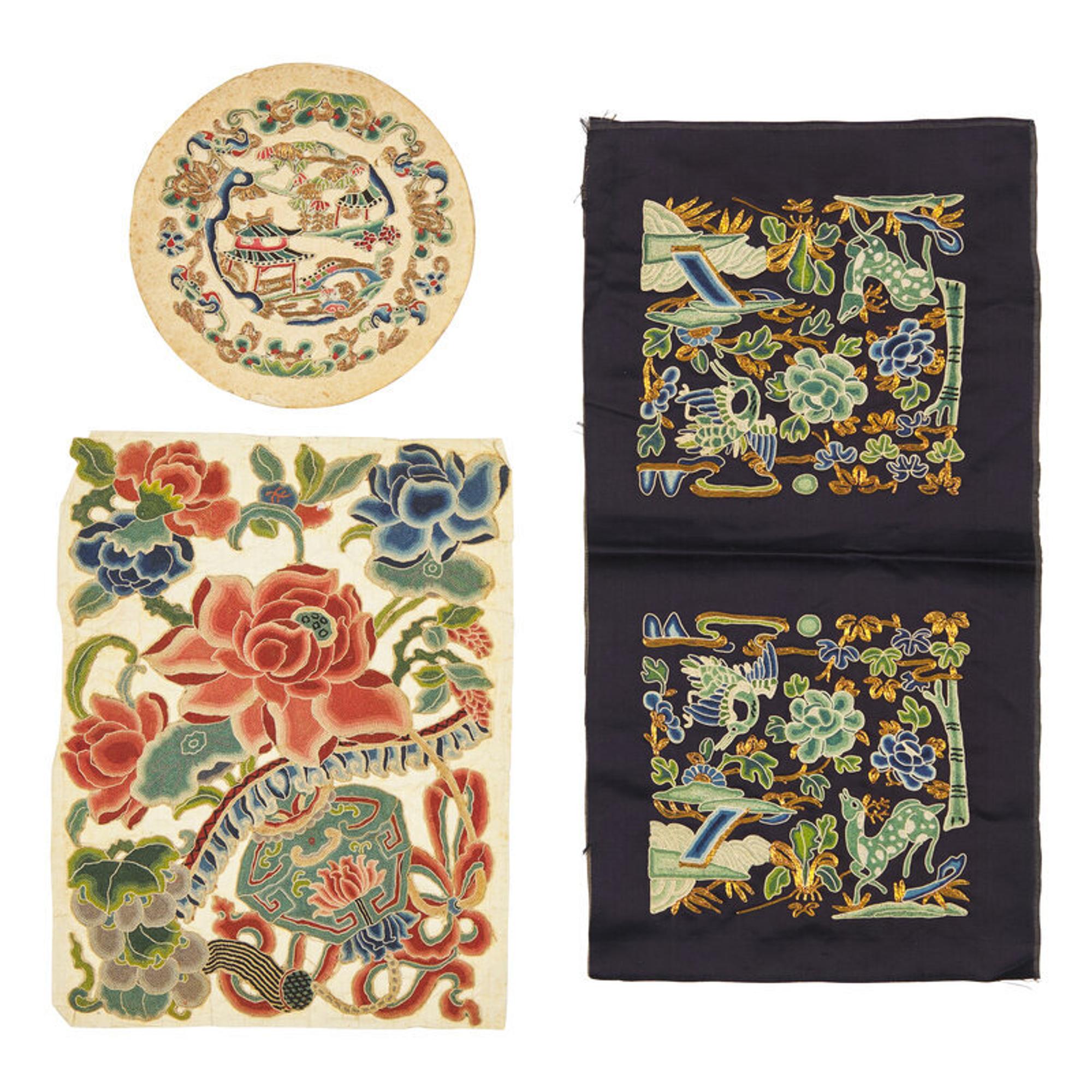 Three Chinese 'Forbidden Stitch' Embroidered Silk Panel, 19th Century 清晚期 繡片一組三件