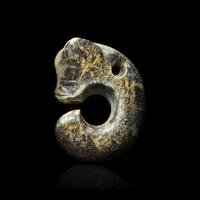 A Miniature Jade Coiled Dragon, Possibly Hongshan Culture 或為紅山 青玉豬龍