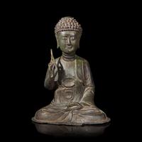 A Korean Bronze Figure of a Seated Tathagata Buddha, 14th Century 十四世紀朝鮮王朝 青銅如來坐像
