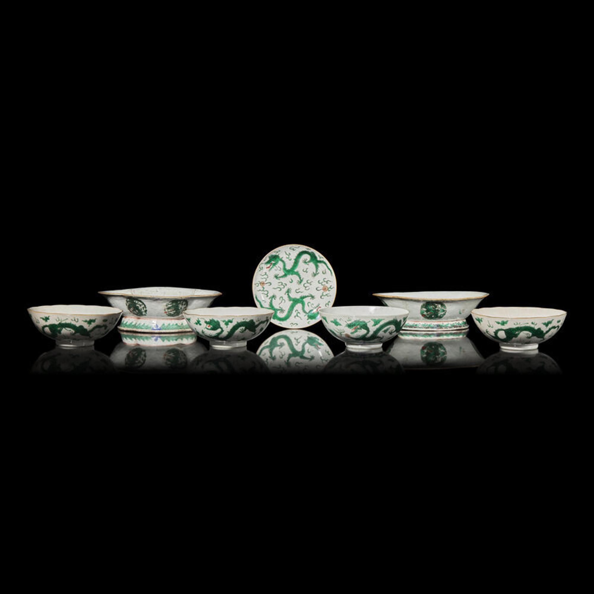 Seven Chinese Green Enameled Porcelain 'Dragon' Wares 綠彩龍紋瓷一組七件