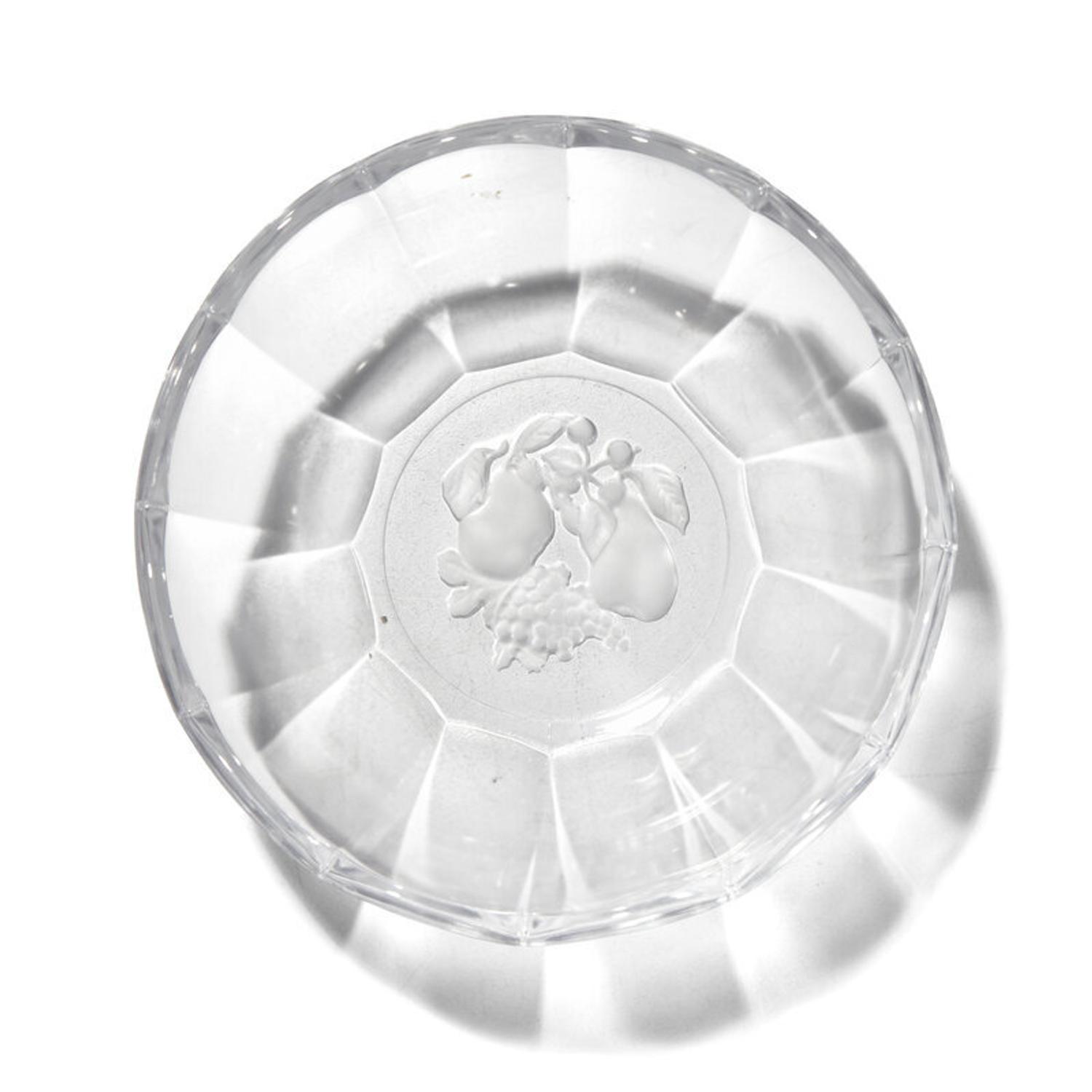 A Val Saint Lambert Cut and Etched Glass Dessert Service