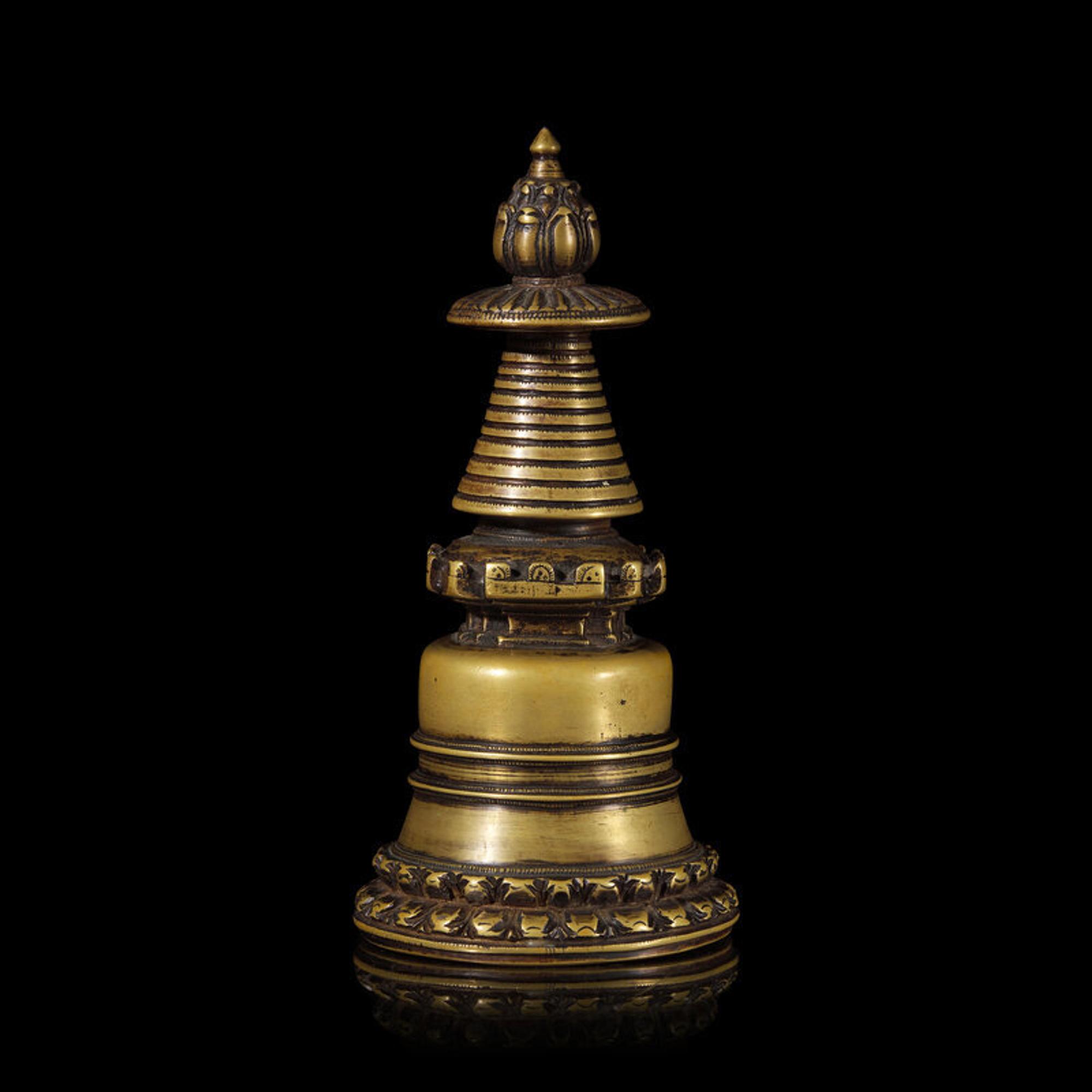 A Tibetan Bronze Model of a Stupa, 12th-14th Century 十二-十四世紀 銅舍利塔