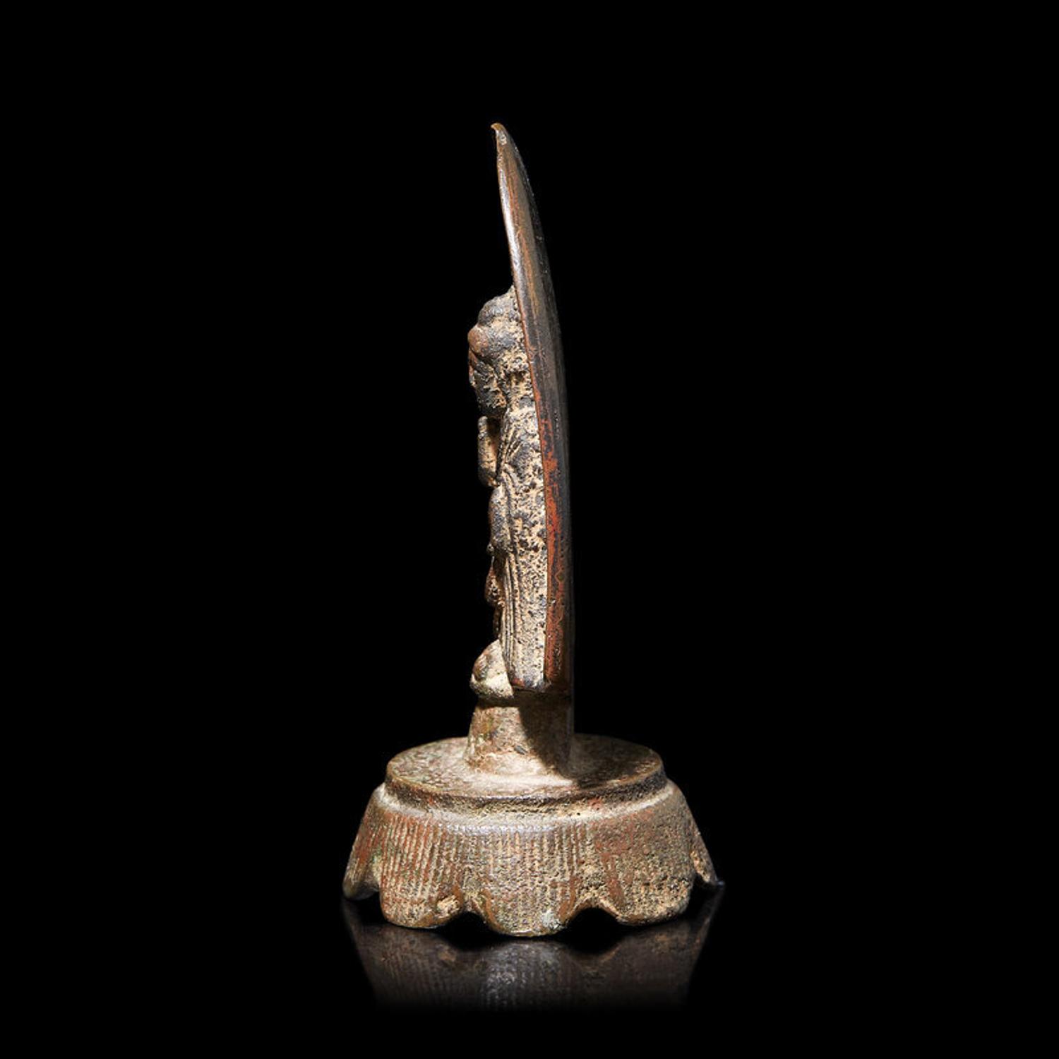 A Small Chinese Northern Wei Style Bronze Figure of Maitreya 北魏風格 青銅彌勒