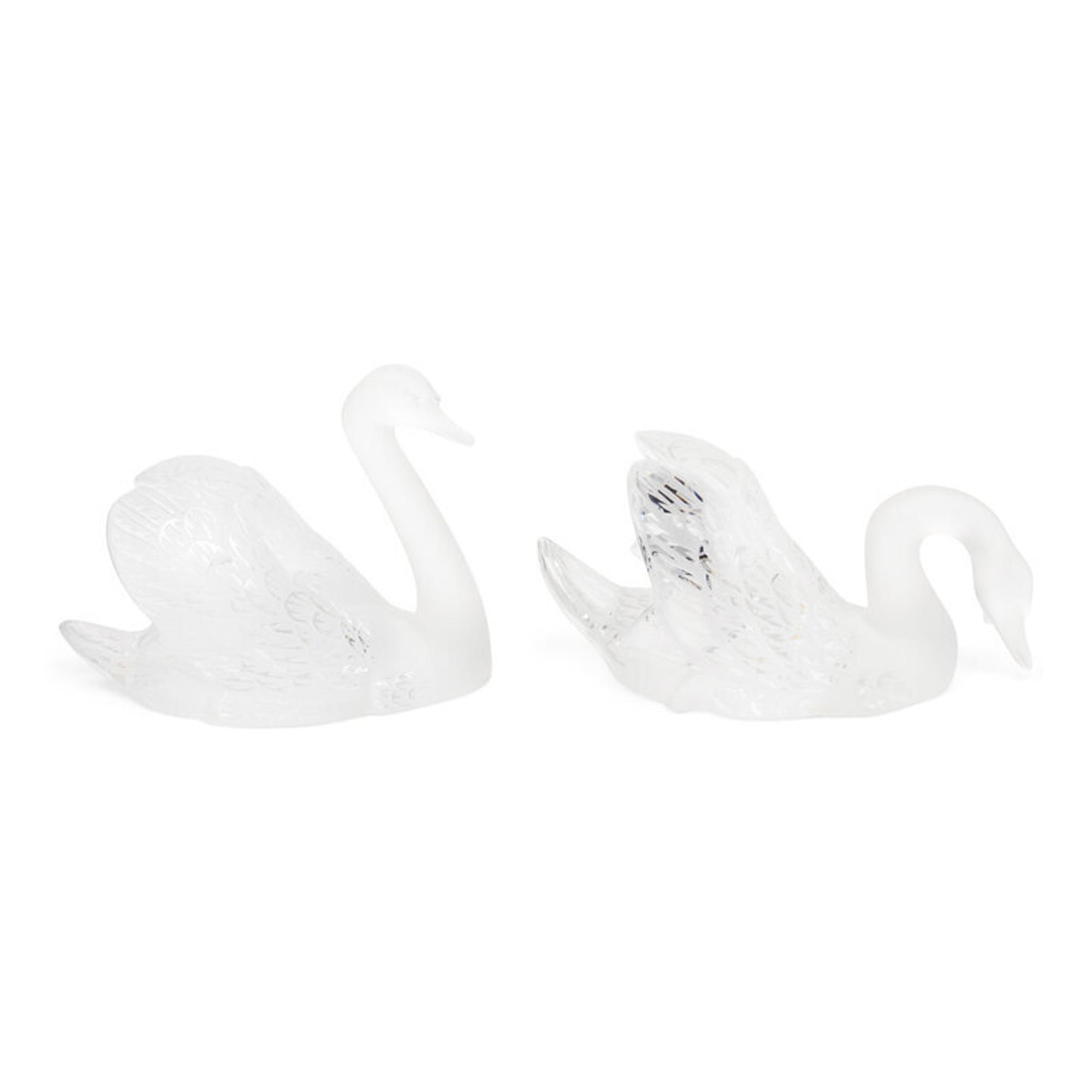 A Pair of Lalique Miroir Cygnes Sculptures