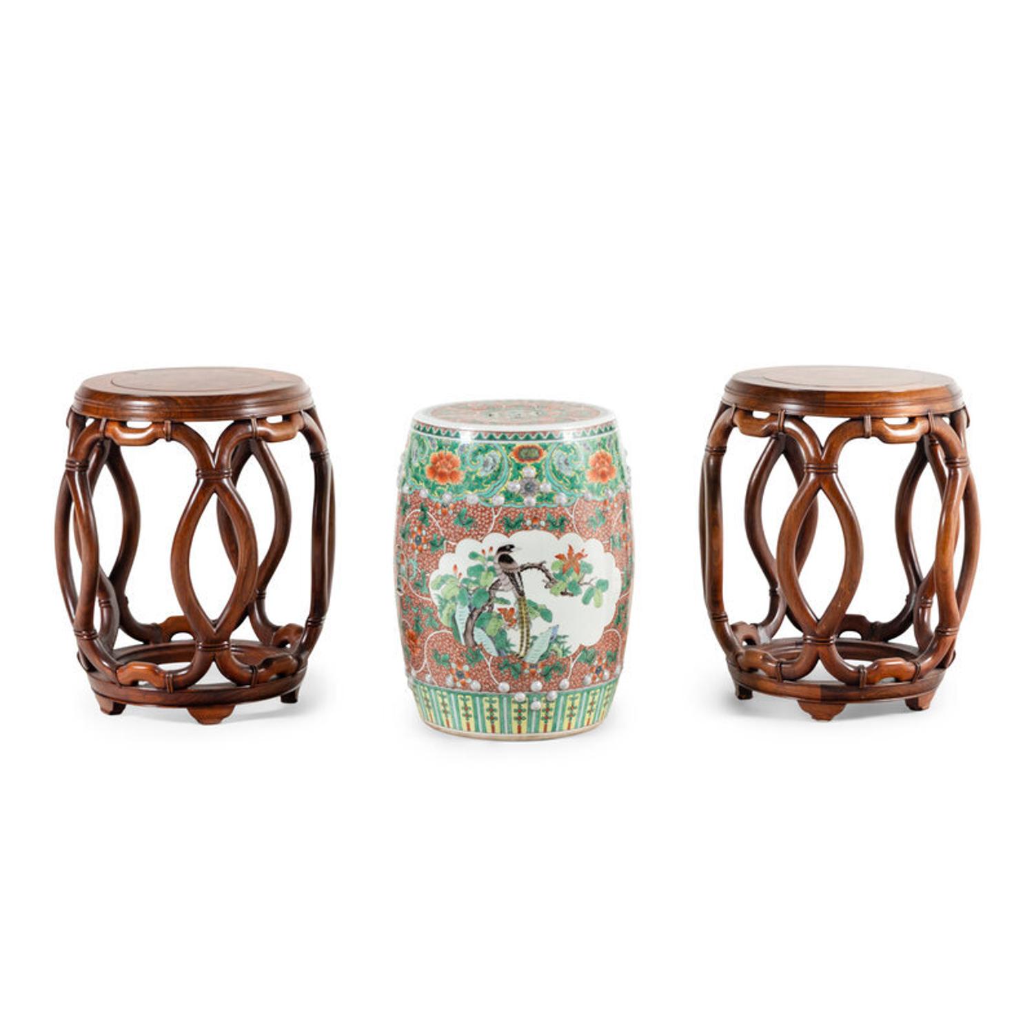 A Pair of Chinese Burlwood Top Hardwood Garden Stools and a Famille Rose Porcelain Garden Stool, Gudeng, 20th Century 近代 鼓凳一組三件