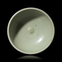A Chinese Longquan Celadon Tea Bowl, Southern Song to Yuan Dynasty 南宋-元 龍泉青釉茶碗