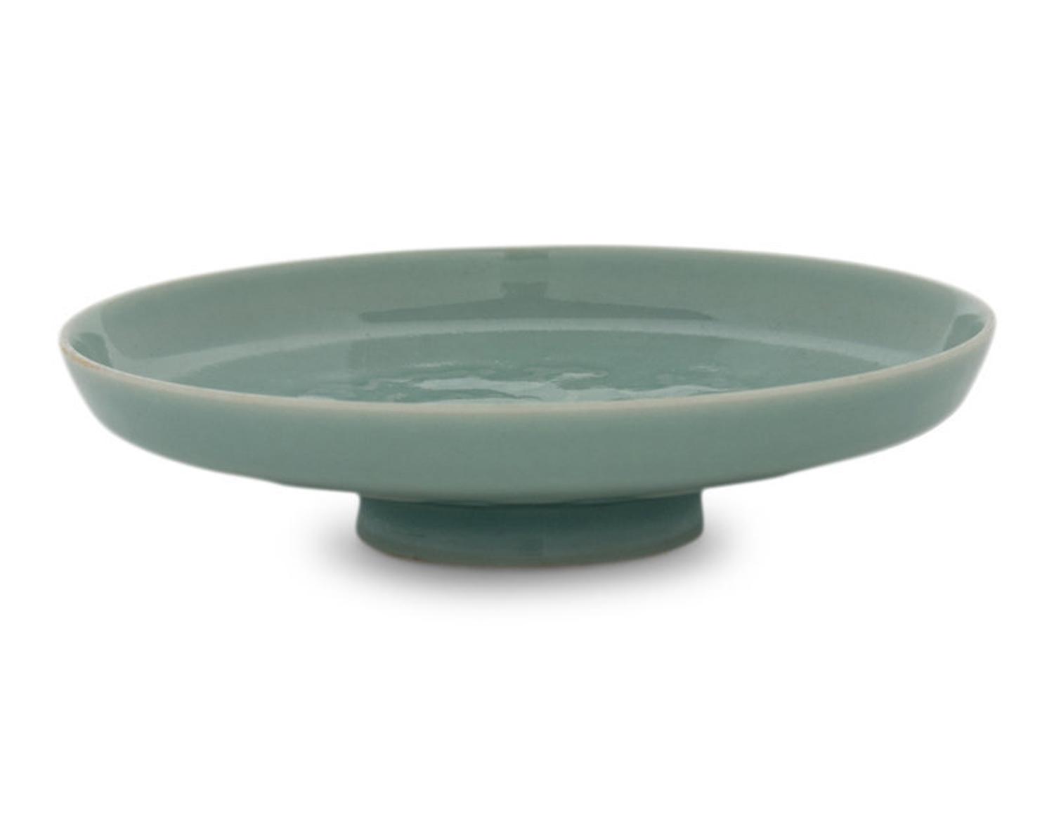 A Celadon Glazed Porcelain Ink Palette 乾隆款 粉青釉福祿萬代紋筆舔
