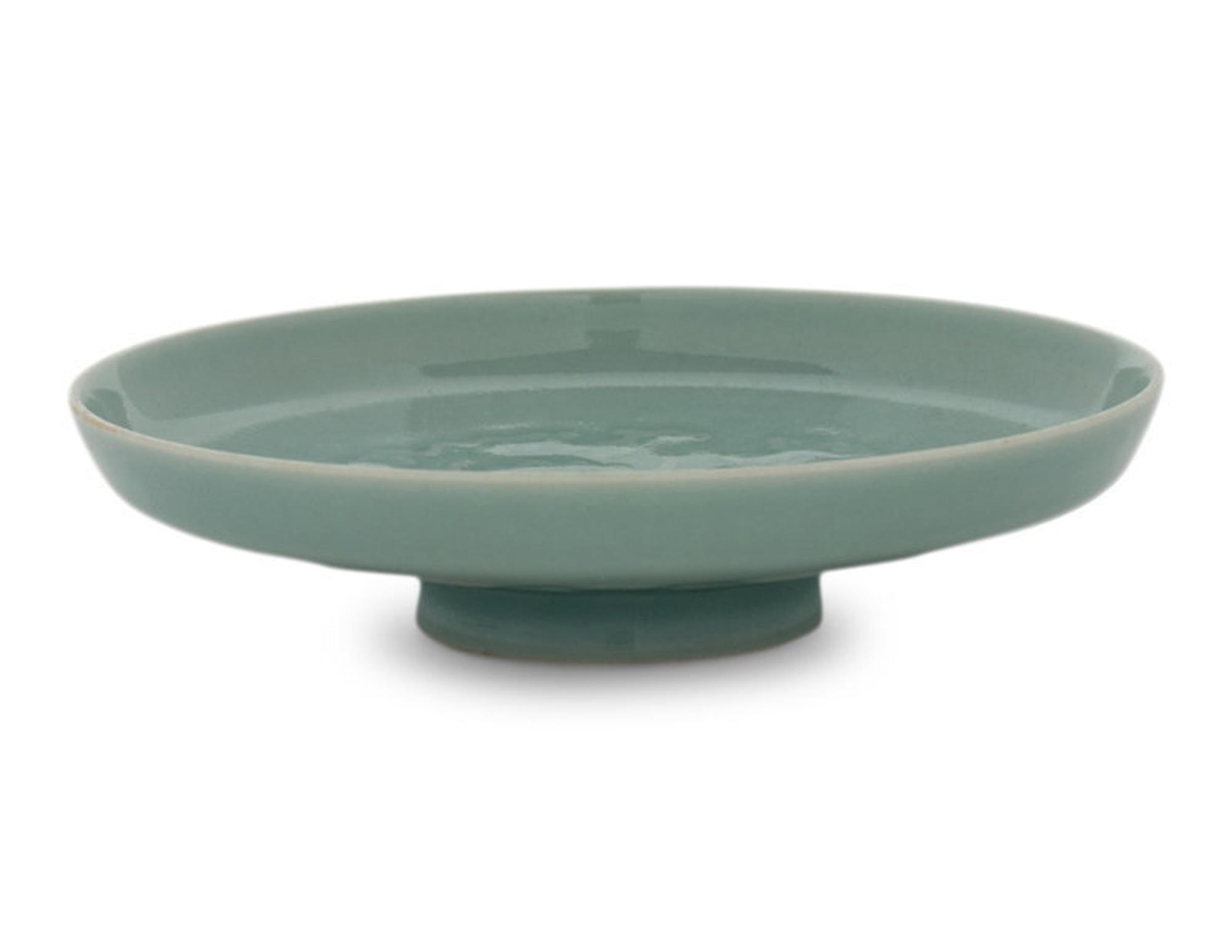 A Celadon Glazed Porcelain Ink Palette 乾隆款 粉青釉福祿萬代紋筆舔