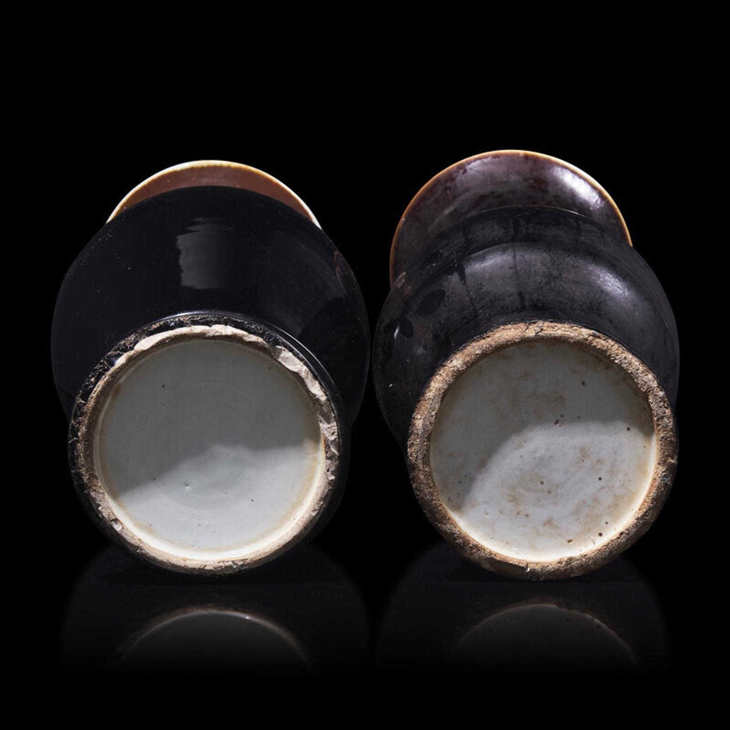 Two Chinese Mirror Black Glazed Porcelain Vases 黑釉鳳尾尊兩件