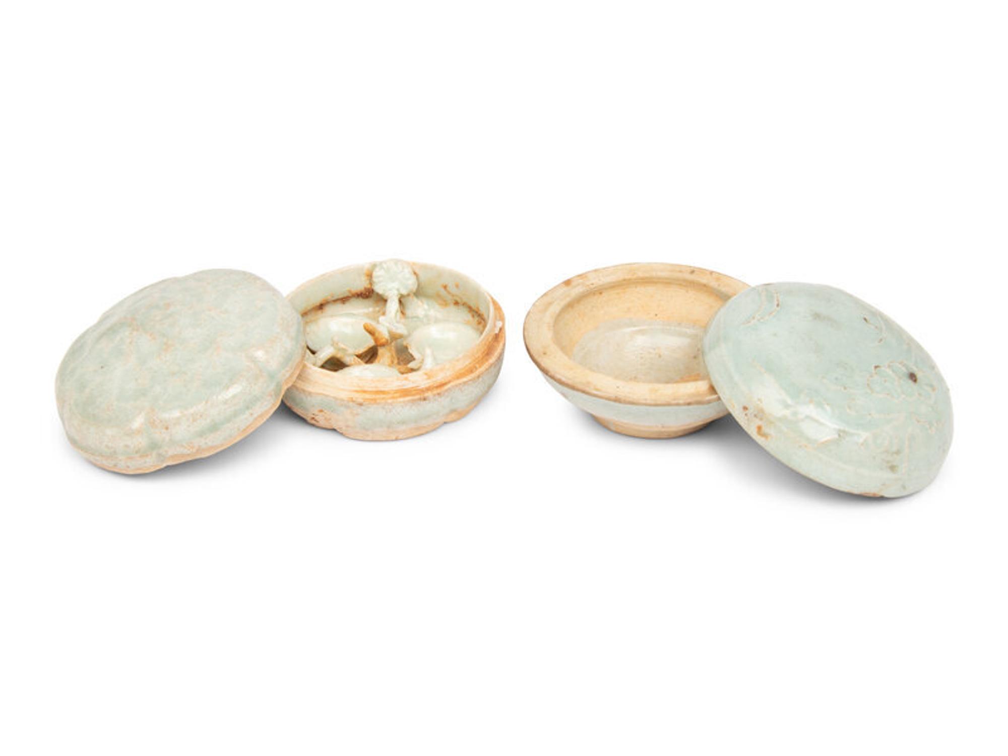 Two Chinese Molded Qingbai Glazed Small Boxes, Southern Song to Yuan Dynasty 南宋-元 青白釉模印蓋盒兩枚