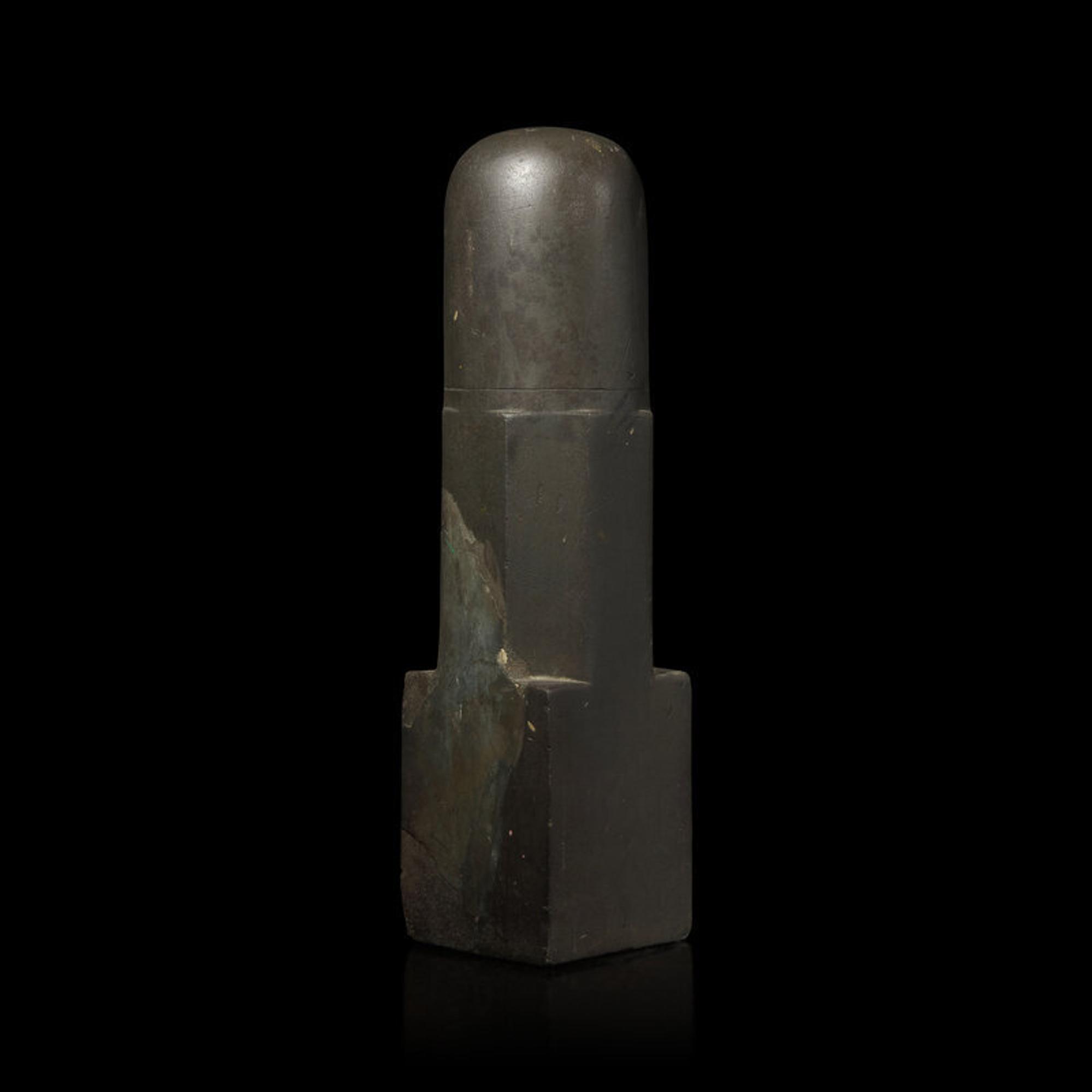 A Khmer Stone Lingam, C. 12th-13th Century 十二-十三世紀 高棉石雕林伽