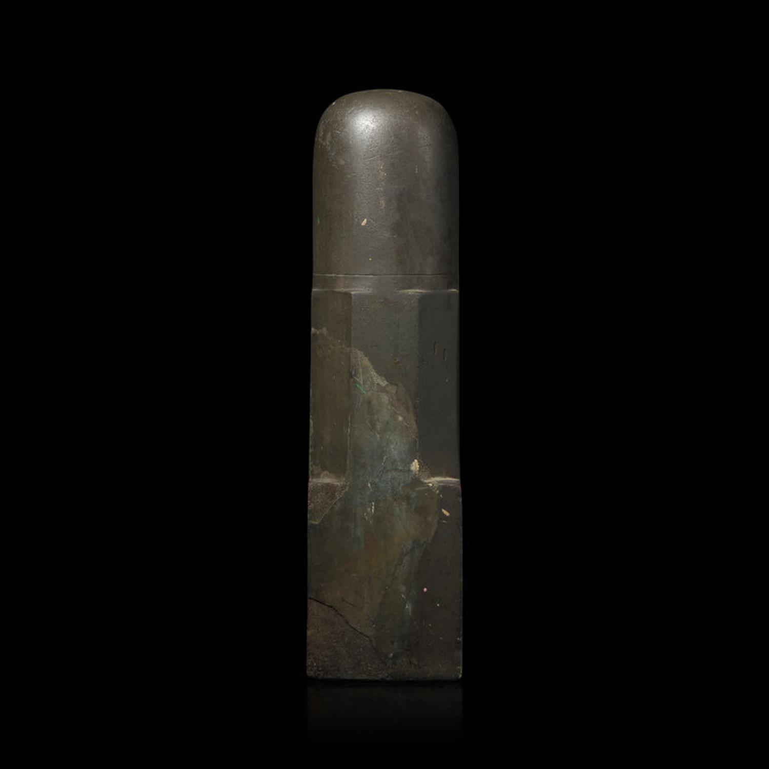 A Khmer Stone Lingam, C. 12th-13th Century 十二-十三世紀 高棉石雕林伽