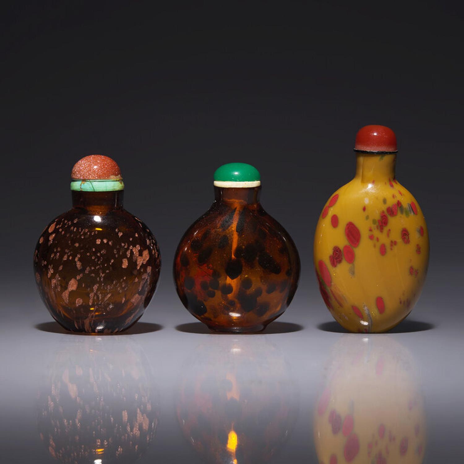 Three Chinese Glass Snuff Bottles 料器鼻烟壺三支