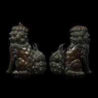 A Pair of Japanese Patinated Bronze Guardian Dogs, Komainu, Signed Yoshikawa Yasuyoshi, Meiji Period, 日本明治時期 銅狛犬一對