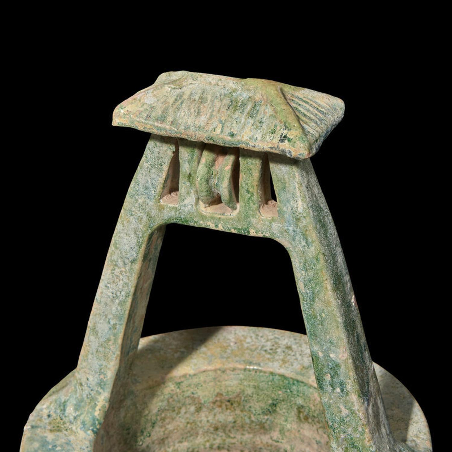 A Chinese Pottery Well and Goose Pen, Possibly Han Dynasty 或為漢 陶井及陶禽鳥盆