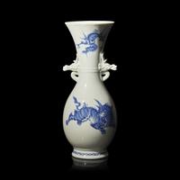 A Japanese Hirado Blue and White Porcelain 'Mythical Beast and Dragons' Vase, Meiji Period 日本明治時期 平戶燒青花瑞獸紋瓶